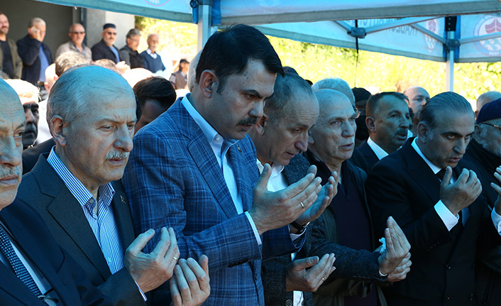 TOKİ Başkanı Ömer Bulut'un ablası son yolculuğuna uğurlandı