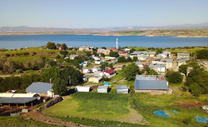 Yeşilin mavi ile buluştuğu köy: Uzungöl