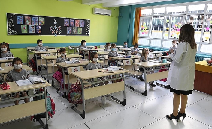 Öğretmenlerin mesleki çalışma programı çevrim içi gerçekleştirilecek