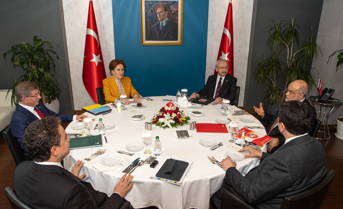 6'lı masa toplandı! 3 önemli konu