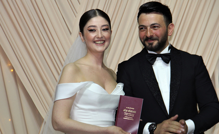 Taç ve Sağıroğlu ailelerinin mutlu günü! Tuğçe Taç ile Ömür Sağıroğlu dünya evine girdi