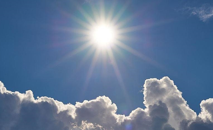 Hafta Boyunca Sıcaklıklar Artacak: Birçok İlde Yaz Geri Dönüyor