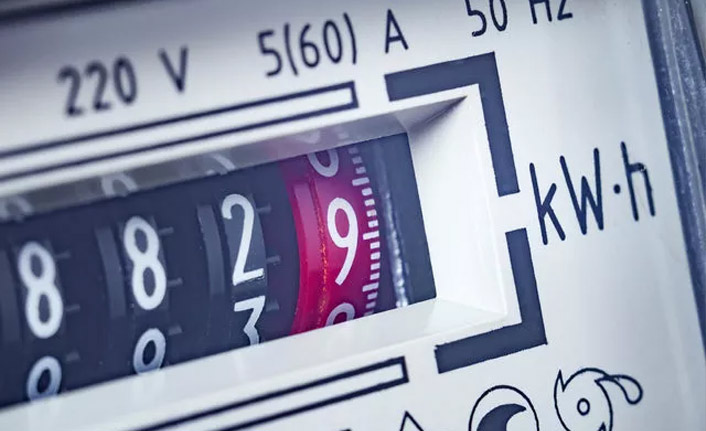 Elektrik ve doğalgaza yine zam!