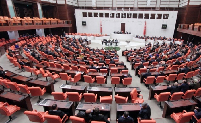 İhracatçıları ilgilendiren kanun teklifi TBMM'den geçti