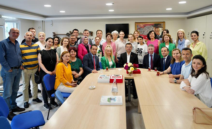 İBB, 35 okul spor salonunu hizmete açtı! İmamoğlu: “Zeki, çevik ve ahlaklı olduğumuzda dünyada kabul görürüz”