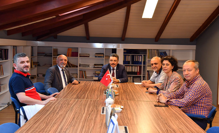 Başkan Genç'ten Mimarlar Odası'na ziyaret