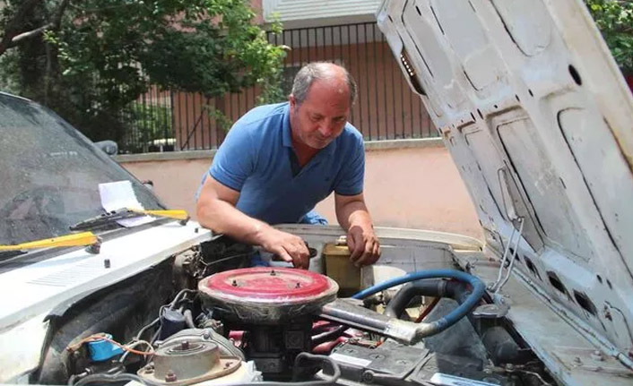 Akaryakıta gelen zamlar yüzünden aracına bu sistemi kurdu