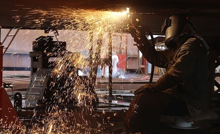 Ücretli çalışan sayısı nisanda arttı