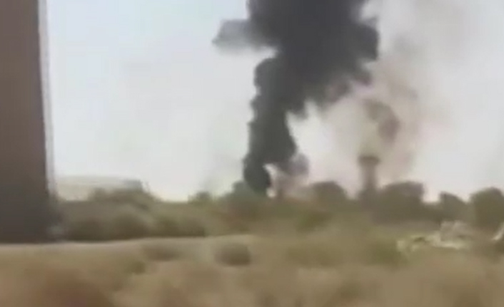 İran'da F-14 savaş uçağı düştü