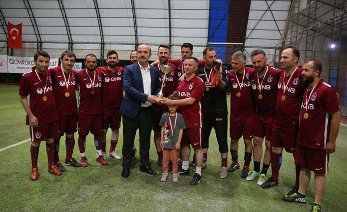 Yomra Kaymakamlığı futbol turnuvası sona erdi