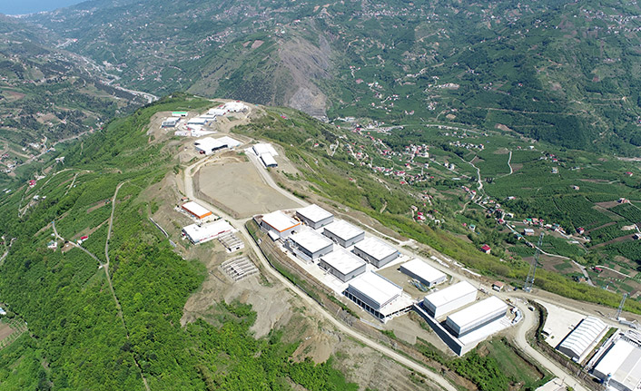 Trabzon'da dağı tıraşlayıp, zirveye OSB kurdular