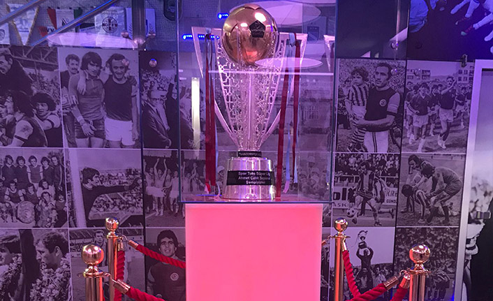 Trabzonspor'un şampiyonluk kupasına ziyaretçi akını!