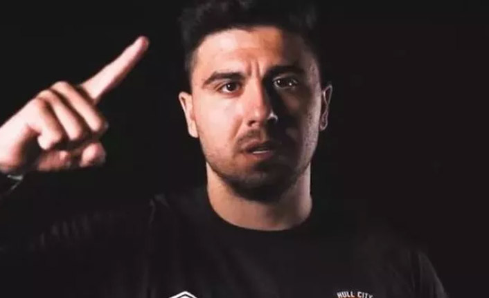 Trabzonspor'a transfer olacağı iddia edilmişti! Yeni takımı resmen açıkladı