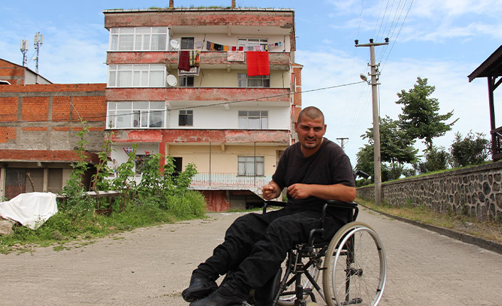 Trabzon'lu engelli Ramazan'ın asansör çilesi