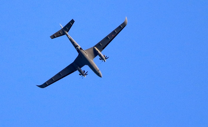 Bayraktar AKINCI'dan 'LGK-82' ile başarılı atış