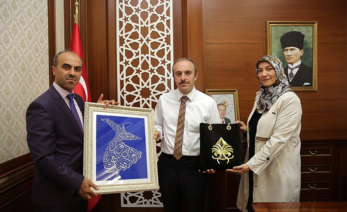 Öğrenciler tarafından üretilen hediyelik eşyalar yoğun talep görüyor