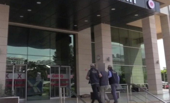 Trabzon'da polisleri gören FETÖ üyesi ormana kaçarken yakalandı