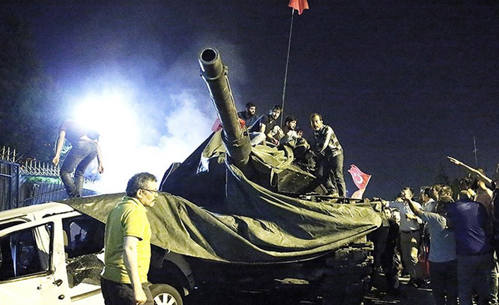 15 Temmuz Darbe girişimi gecesi neler oldu? İşte yaşananlar...