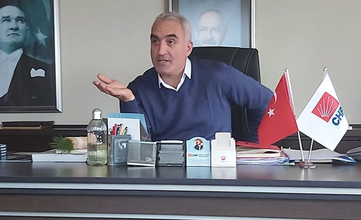 Ömer Hacısalihoğlu'ndan Sümela Manastırı üzerinden gönderme! "Umarım tweet atmaktan daha başarılıdır"