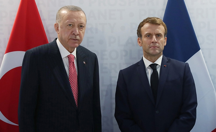 Cumhurbaşkanı Erdoğan ile Macron görüşmesinde SAMP-T ve tahıl koridoru gündemde
