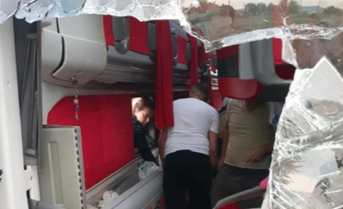 Doğu Karadeniz turundan dönüyorlardı 30 kişi...