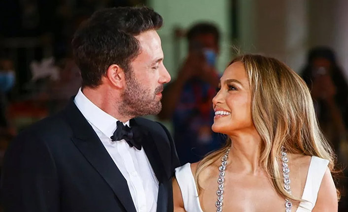 Jennifer Lopez ve Ben Affleck 2. kez evlendi
