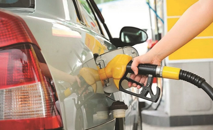 Araç sahiplerini sevindirecek haber! benzin..