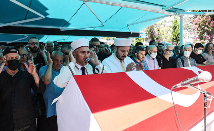 İlhan İrem son yolculuğuna uğurlandı