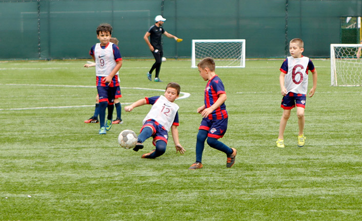 1461 Trabzon Futbol Okuluna ilgi yoğun
