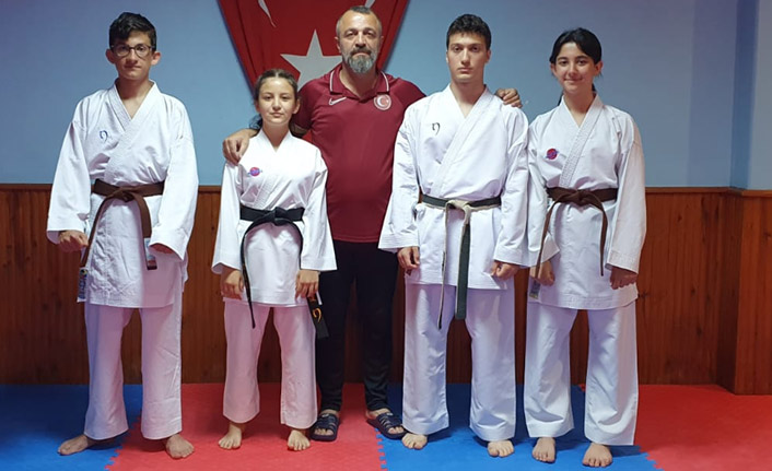 Trabzonlu Karatecilerin sınav başarısı