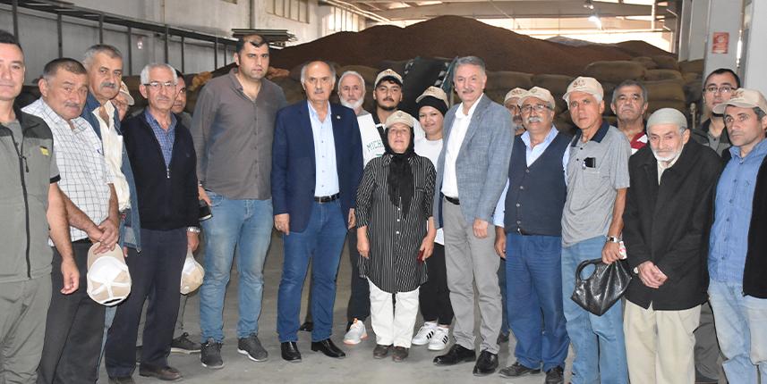 TMO Genel Müdürü Güldal, Giresun'da fındık alım merkezlerini ziyaret etti