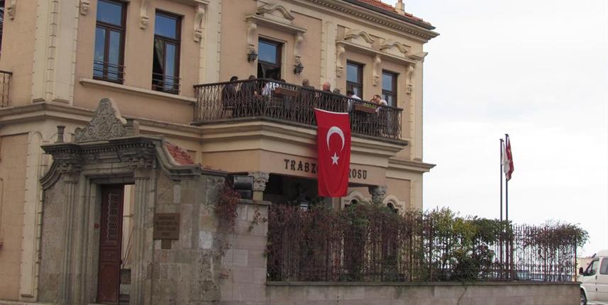 Trabzon Barosu mevcut Başkan ve Başkan adayı Avukat Duygu Keleş Aydın, listesini açıkladı