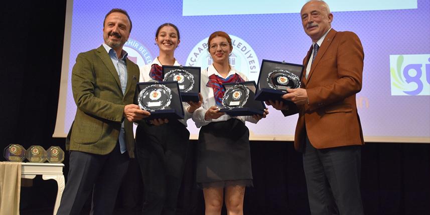 İmperial Hastanesi yöneticilerine “Yılın Girişimci işadamları” ödülleri verildi