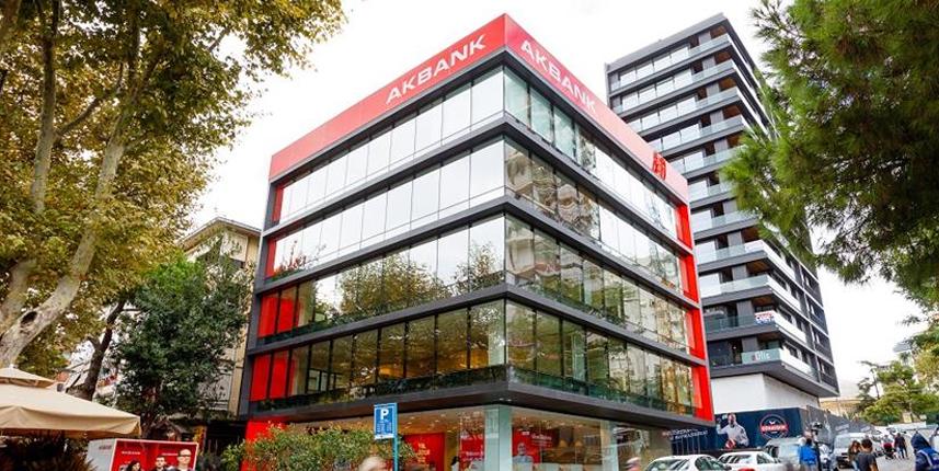 Akbank çöktü mü? Kredi kartlarında sorun…