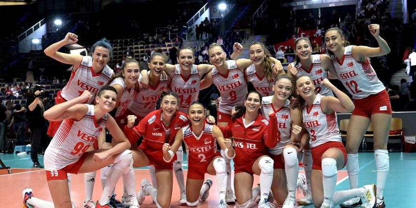 Türkiye voleybolda elendi mi? Türkiye çeyrek finalde mi kaybetti?