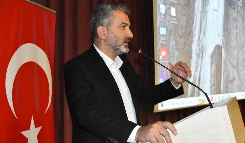 Sezgin Mumcu'dan muhtarlar günü mesajı