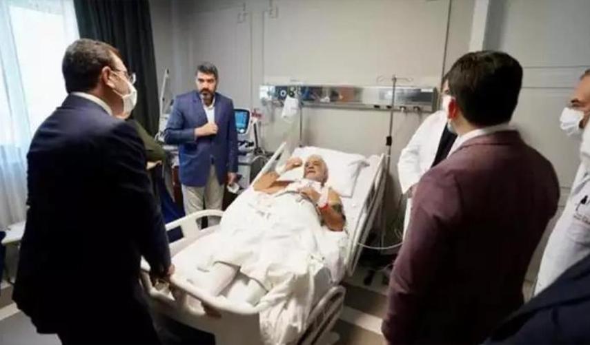 Ekrem İmamoğlu, hastanede tedavi gören Binali Yıldırım'ı ziyaret etti