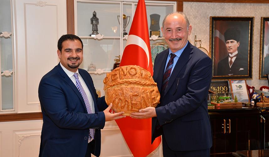 Fransız belediye başkanının Vakfıkebir ekmeği şaşkınlığı