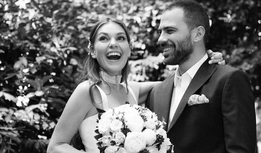 Aslı Enver İnstagram'dan " EVEET" notuyla duyurdu! Telli duvaklı gelin oldu