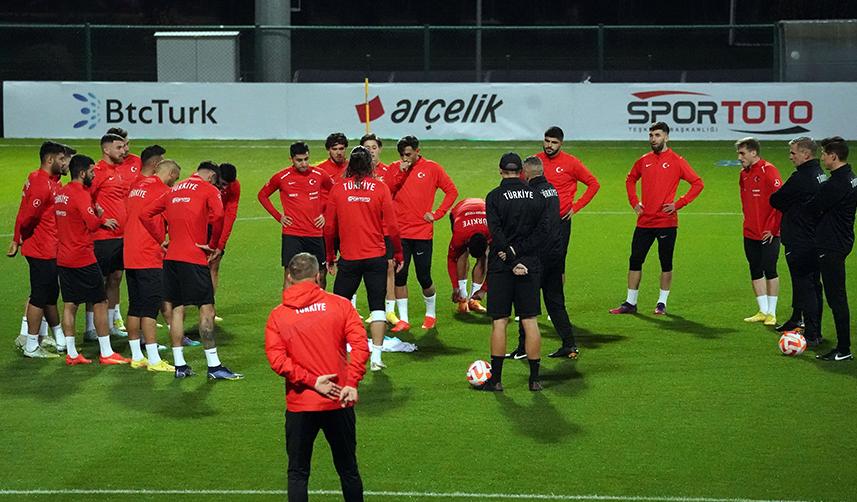 A Milli Takım, İskoçya ve Çekya hazırlıklarına başladı