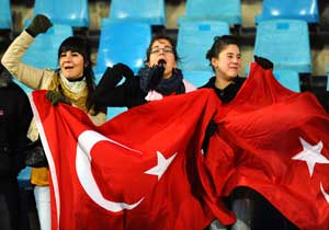 Fenerbahçe 2-1 mağlup