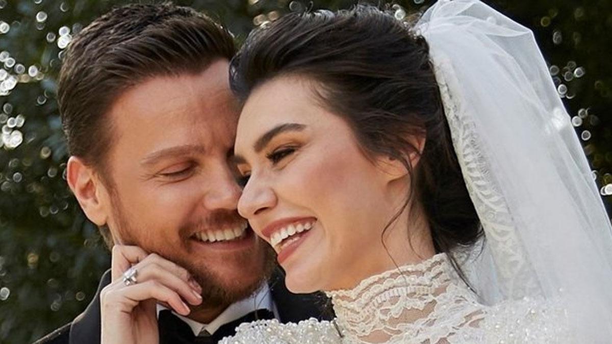 Sinan Akçıl’dan üçüncü evliliğe yeşil ışık! Aleyna Kalaycıoğlu ile aşk yaşıyordu