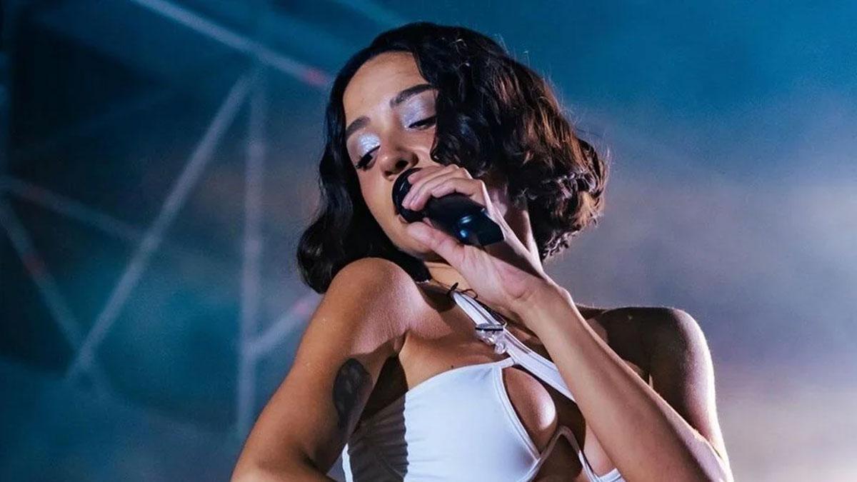 Zeynep Bastık 2022 FIFA Dünya Kupası için Katar’da konser verdi! Kazanacağı para dudak uçuklattı