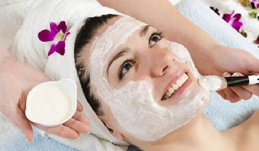 Gözenekli Cilt Bakımı Nasıl Olmalıdır?