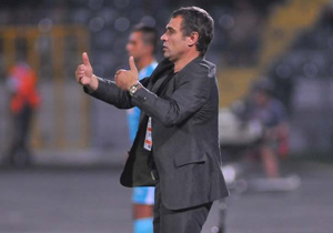 Yanal: Galatasaray'ı yenmeliyiz