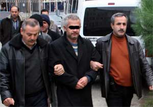 Bomba zanlıları tutuklandı