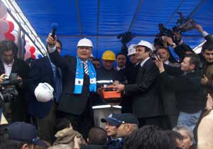 Deniz Baykal Trabzon'a geldi