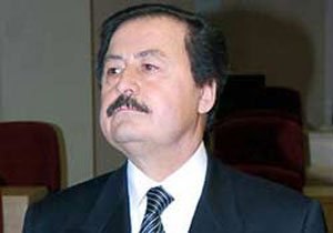 Cavit Çağlar'a hapis şoku