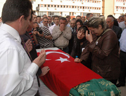 Trabzon Adliyesi önünde tören