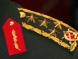 Geleceğin komutanına balyoz!